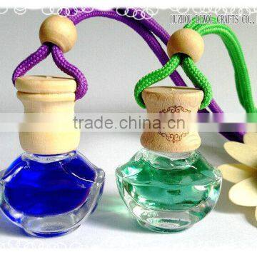 Factory direct sale new style hanging car perfume bottles with wooden cap