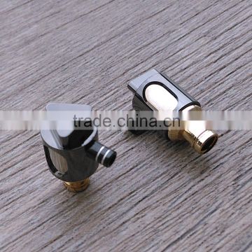 3.5mm Metal Manufacturing Triangle Logo Earbuds