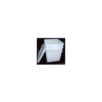 30L-001 Plastic Square Pail