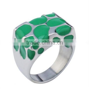 Non-rust Stainless steel rings jewelry with green enamel