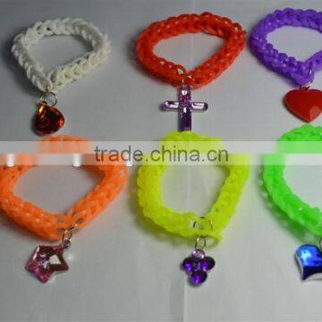 new and beautiful silicone bracelet