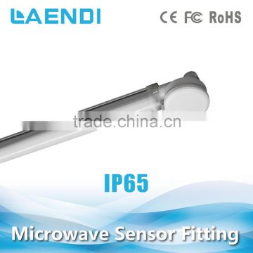 Waterproof IP65 qualified 100lm/w led linear light t8 with round motion sensor