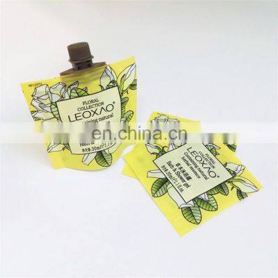 Custom Printed Reclosable Liquid Detergent Shampoo Stand Up Spout Pouch For 900ml 1 Litre
