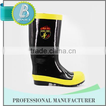 China Manufacturer Low price 100% Natural Rubber Waterproof cheap rain boot for women
