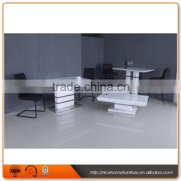 Modern high gloss extension dining table
