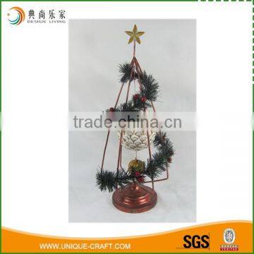 Wholesale Red Metal Star And Ceramic Pinecone Christmas Decoration With Garland