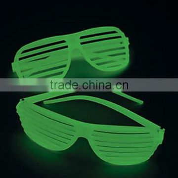 Glow-in-the-Dark Shutter Shading Glasses