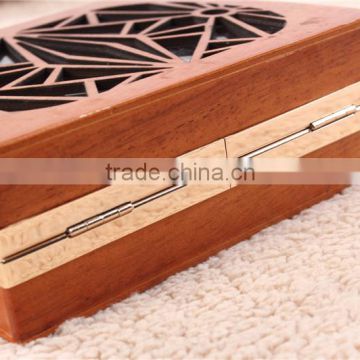 Coral Hollowed Flower Box Evening Clucth Purse Clutch Bags In Wood