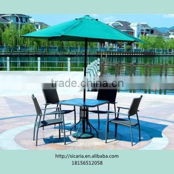 OUTDOOR RATTAN ROUND GLASS SET WITH AN UMBRALLA