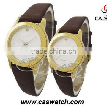 pair watches for lovers alloy case and leather band