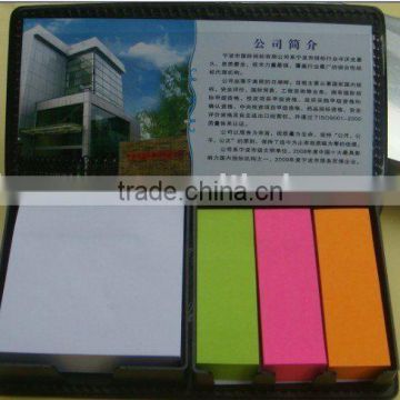 Sticky notepad with calender covered by pvc