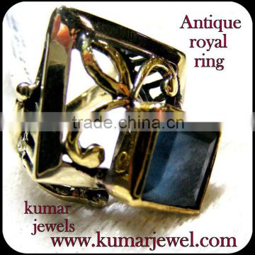 royal vintage ring.