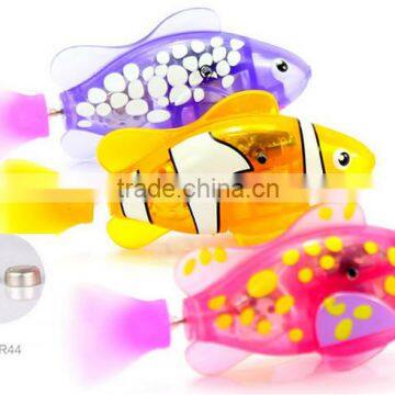Hot sell custom plastic electronic swimming fish