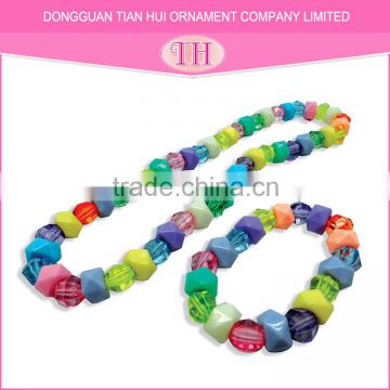 New design multi-color personalized rubber polygon bracelet coral beads necklace jewelry set