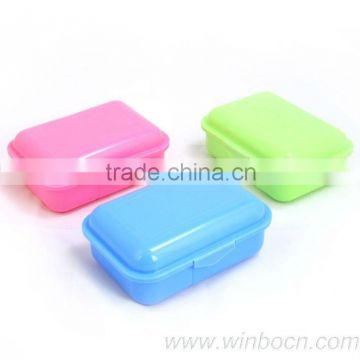 Beni bear design small cheap plastic lunch box