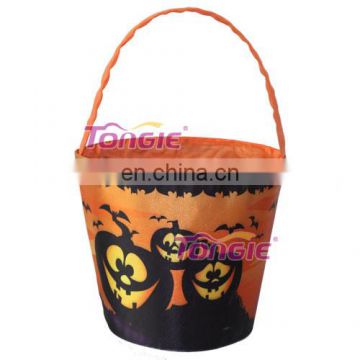 Eco-friendly Halloween Candy Bucket for Halloween Crafts