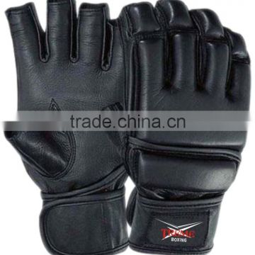 Best selling MMA UFC fighting gloves