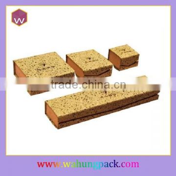 luxury small gold ring/jewelry plastic& paper box, welcome custom