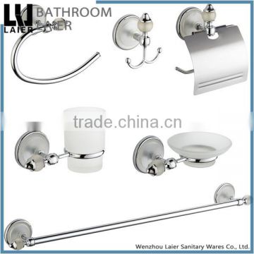 Modern Kitchen Made In China Zinc Alloy Chrome Finishing Wall-Mounted Bathroom Accessories Set