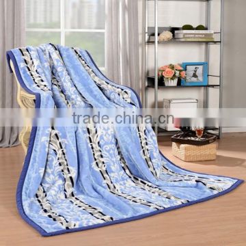 2015 popular silver flowers pattern blue colour Raschel blanket