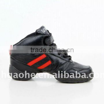 black dancer shoes