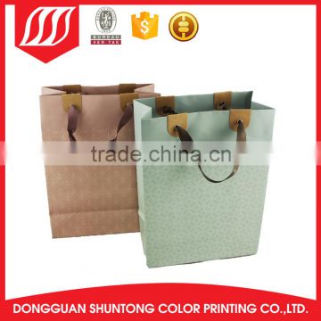 Packaging Fashion design paper shopping bag brand name