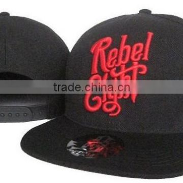 High Quality Snapback Cap With Embroideried Flat Brim Cap