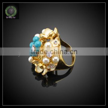 Gold pearl ring designs for women, 18k gold green pearl ring