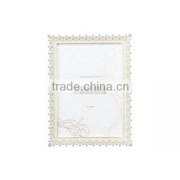 2015 New Shabby chic photo frame designs in different colors