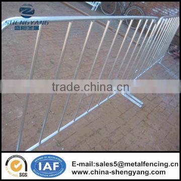 Galvanized tempirary iron fence panels Crowd Control Barricades made in China