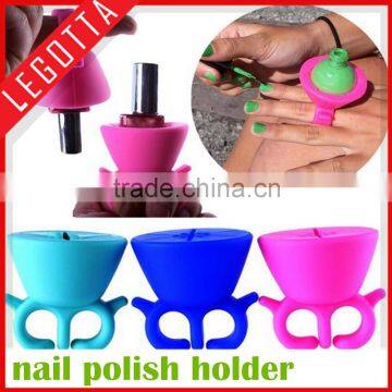 Amazon hot selling newest flexible wearable silicone nail polish holder