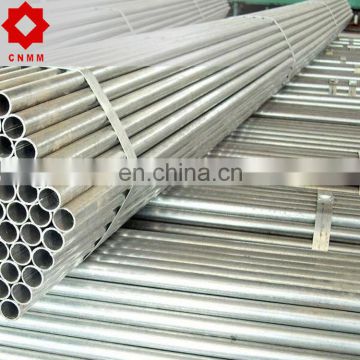 Packing in bundles structural galvanized pipe and tubes