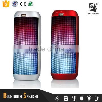 1800mah Battery bluetooth speaker with led outdoor speaker with microphone