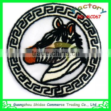 High quality pure towel embroidery horse head design towel embroidery patch