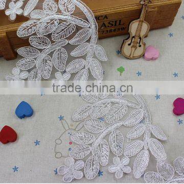 Wholesale 12cm width cheap white polyester material tulle lace cord lace trim for dress