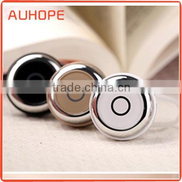 Support Chinese/English/Spanish 5 hours talk time small size ultra light weight bluetooth headset