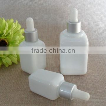 Hotsale China supplied 15ml 30ml 50ml square white porcelain dropper bottle