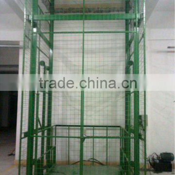 Hydraulic guide rail chain lift platform suitable for different floor transport goods