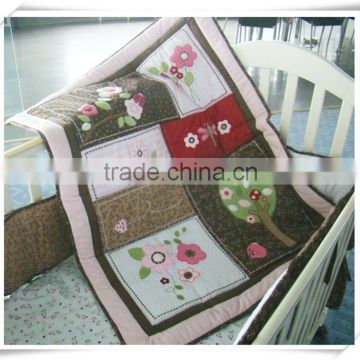 2015 new design embroidery kids comforter set baby products