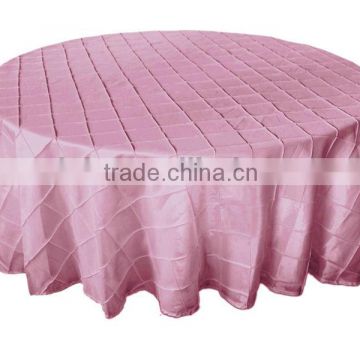 Luxury taffeta wedding tablecloth, pintuck table linen for weddings