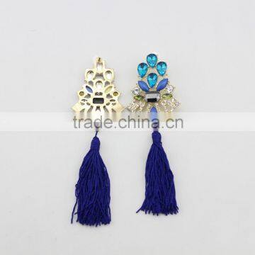 Crystal With Alloy Best Selling Tassel Khazana Earring Designs