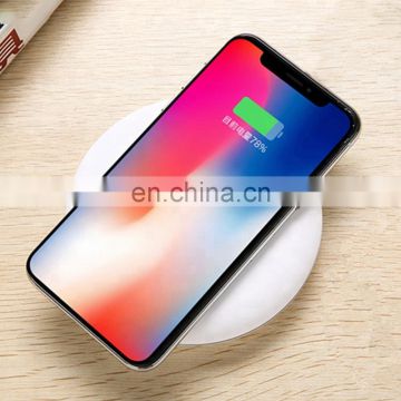 New Design promotion gift Round Shape Power Bank 5000mah power bank Pad wireless charging power bank