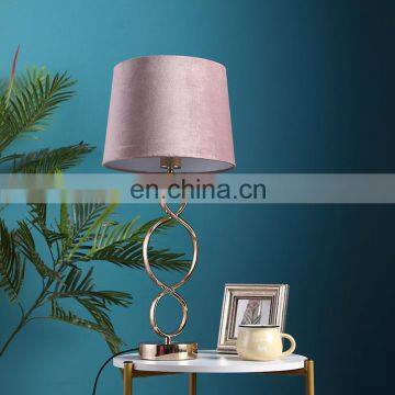 Factory wholesale living room lighting custom luxury metal bedside lamps with pink lampshade