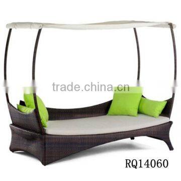 Garden Wicker Daybed PE Rattan Alum Frame