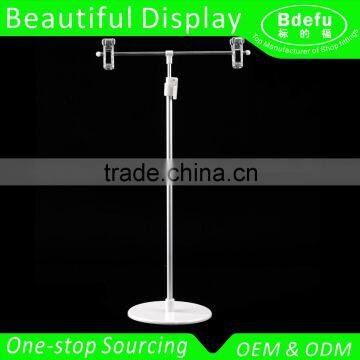 Plastic supermarket advertising display clamp