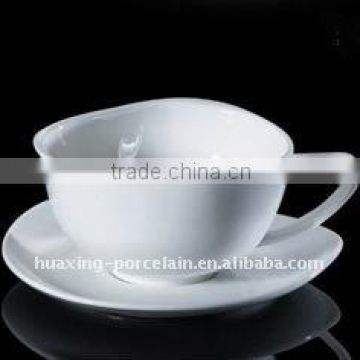 H5092 irregular design glossy glazed porcelain coffee cup with saucer