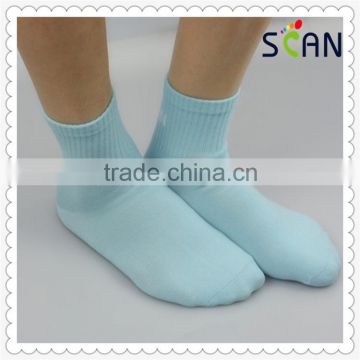 Factory Custom Cornflower Blue Solid Color Men's Ankle Socks