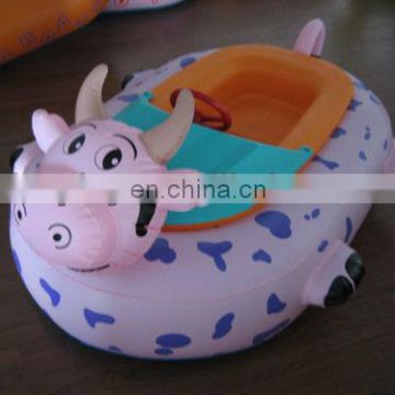 Inflatable pink inboard boat for piscine swimming pool