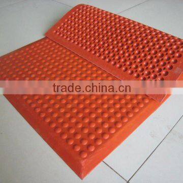 Round Button rubber mat (stable mat)