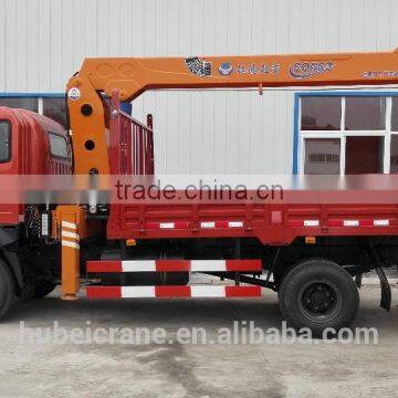 5ton timber crane on truck, Model No.: SQ5S3, hydraulic crane with telescopic arms